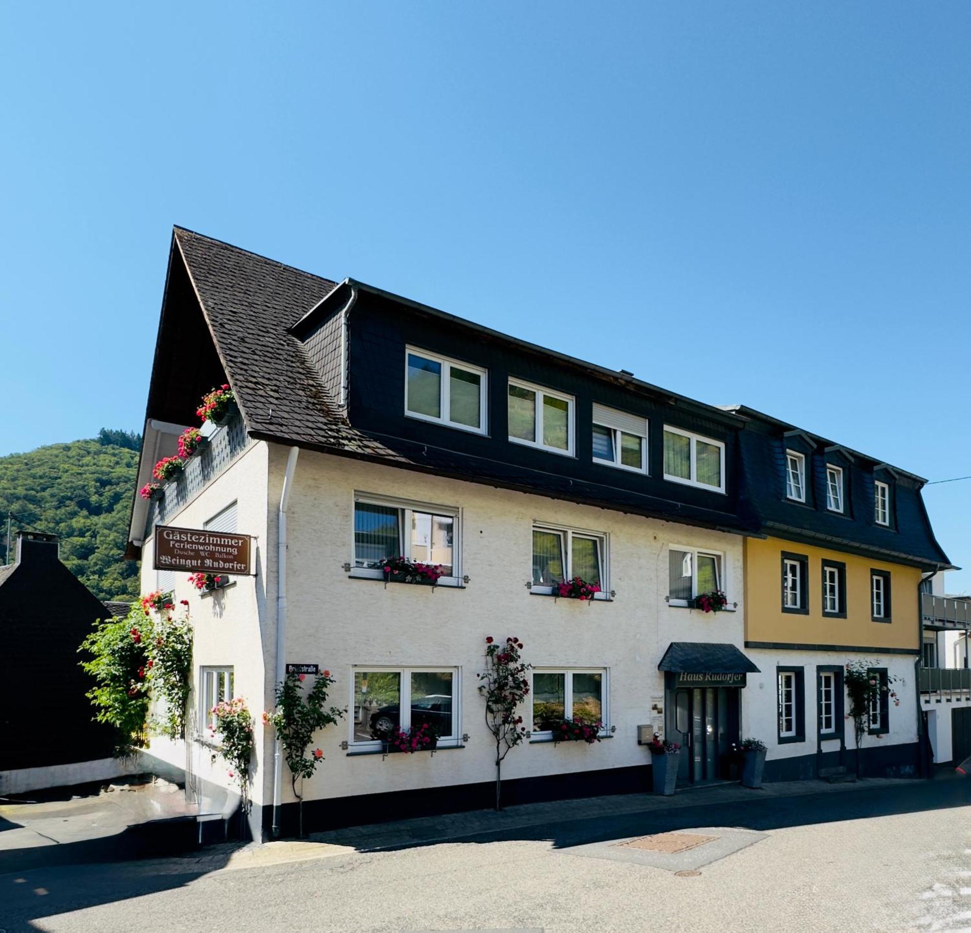 Ferienweingut Rudorfer Hotel Valwig Exterior photo